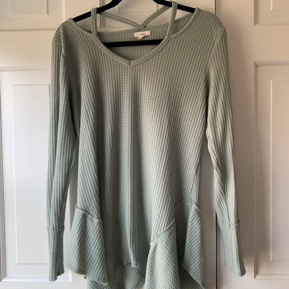 Flowy long sleeved top